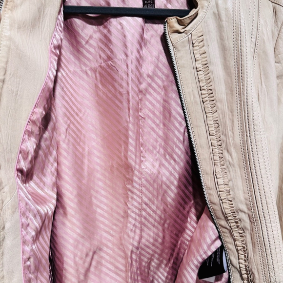 Vintage Y2K Danier Women’s Soft Leather Jacket Fitted, Flattering & Unique SZ XL - Picture 7 of 8